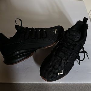 Puma Axelion Sneaker